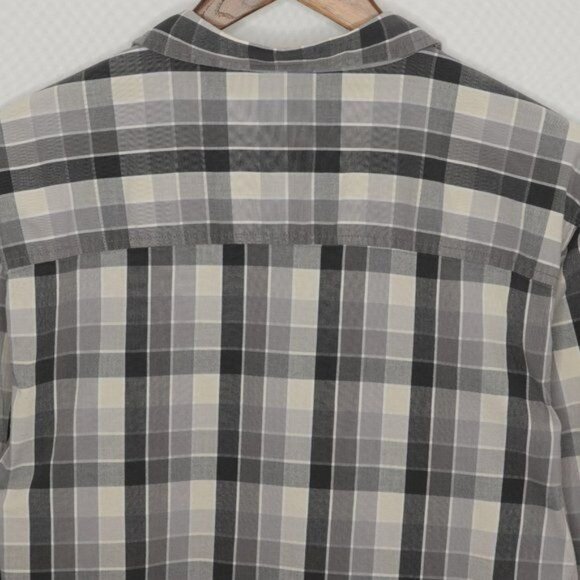 Columbia Regular Fit Men's Large Gray White Plaid Long Sleeve Button Up Shirt - Picture 4 of 10